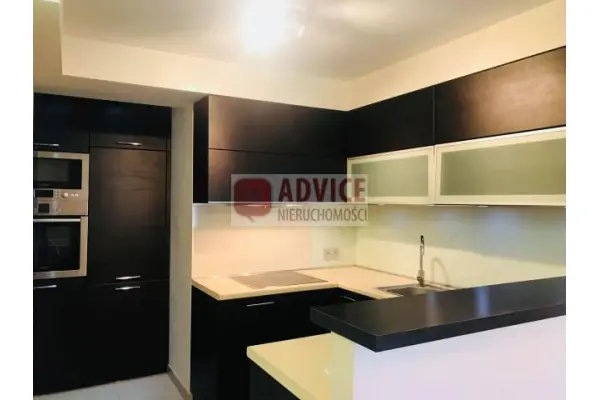 dolnośląskie, Wrocław, Fabryczna, Zagony, Exclusive, 3 rooms, close air port